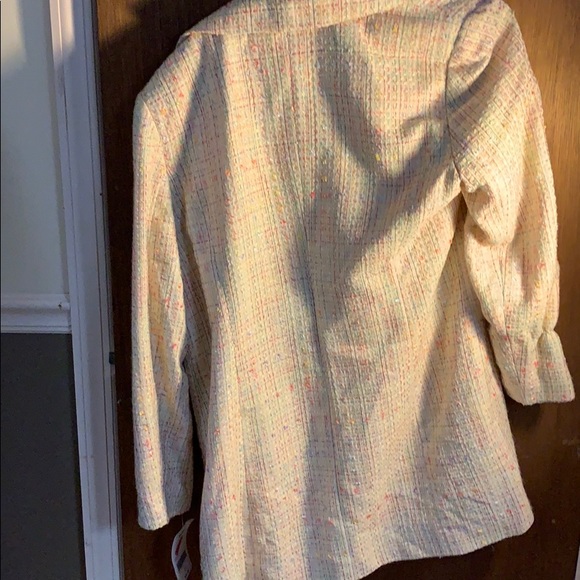 Coat - Picture 2 of 3